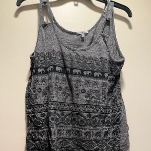Medium grey elephant tank